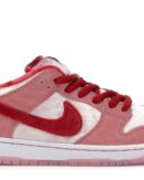 Nike SB Dunk Low StrangeLove Skateboards (Regular Box)